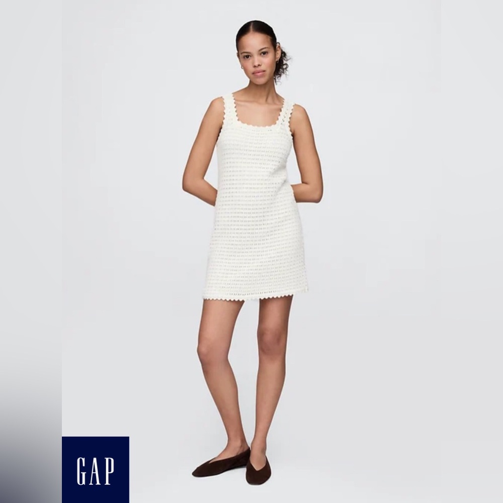 GAP Ivory Knit Sleeveless Top